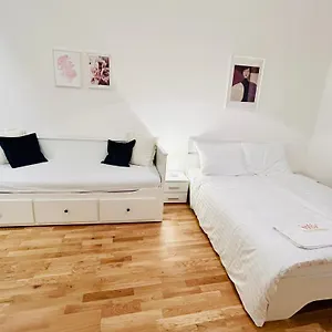 Апартаменты New Complex Florenc, Прага